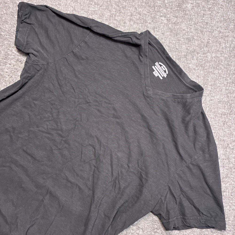 Roebuck & Co. V-Neck T-Shirt Mens XL Black Short Sleeve Solid‎ Casual